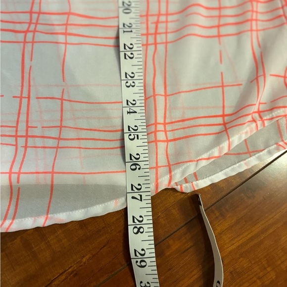 Torrid Womens Coral And Sheer White Sleeveless polyester Shirt Size 1x - Picture 14 of 15